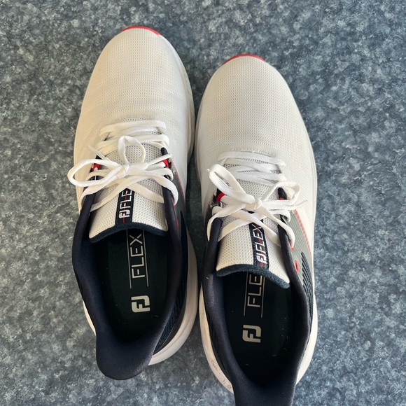 FootJoy Flex Men's White and Blue Golf and Athletic Shoes - Picture 1 of 8